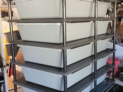 6-Level V-70 Reptile Rack