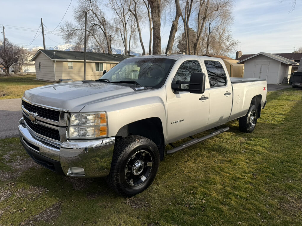 2010 CHEVROLET SILVERADO 2500HD LT