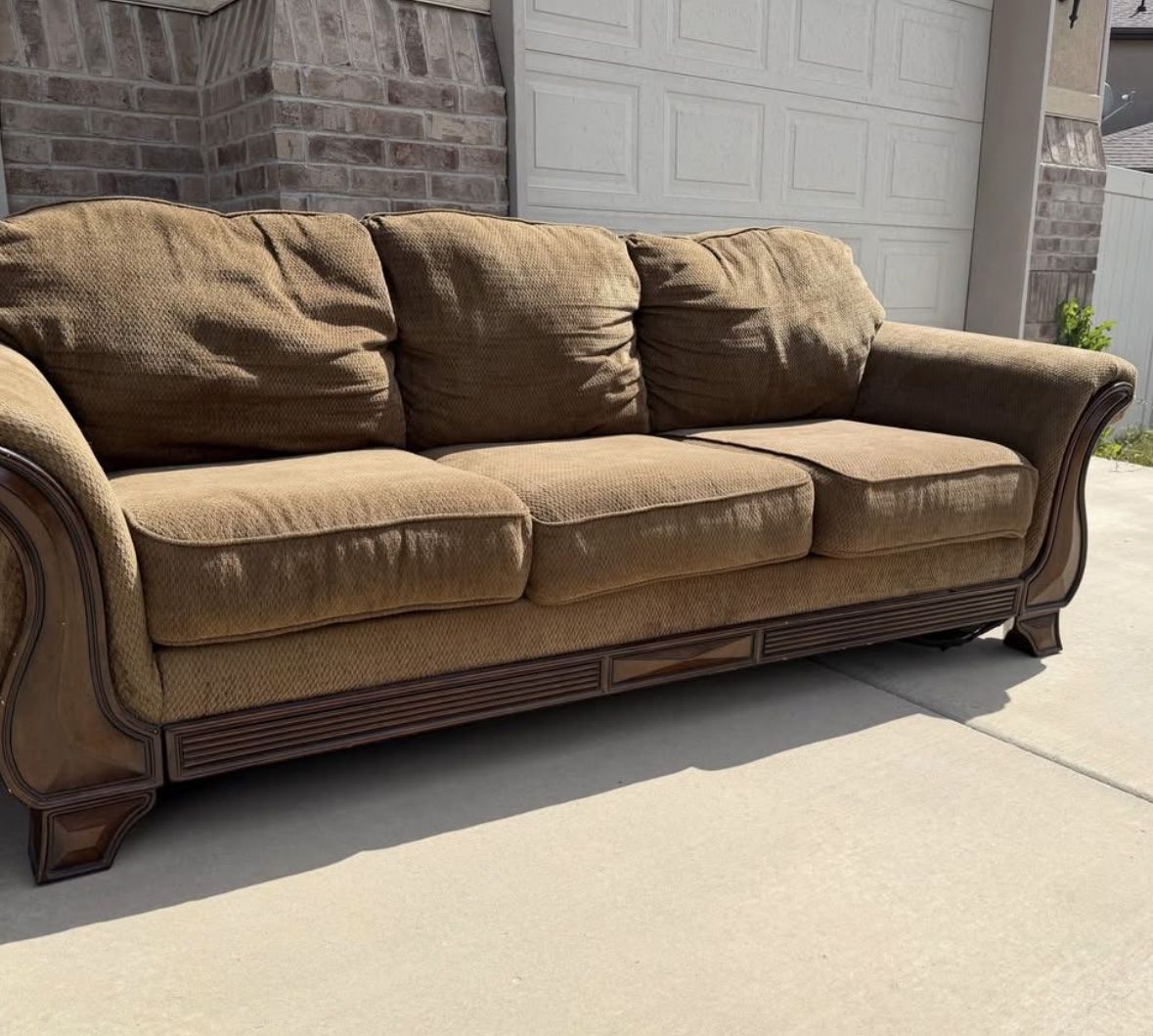 Couch Set