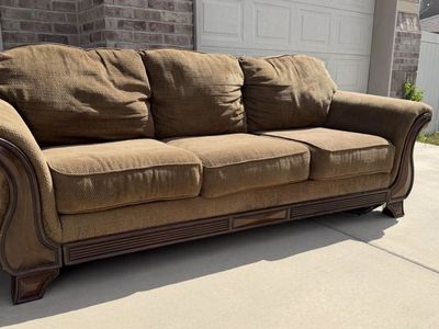 Couch Set