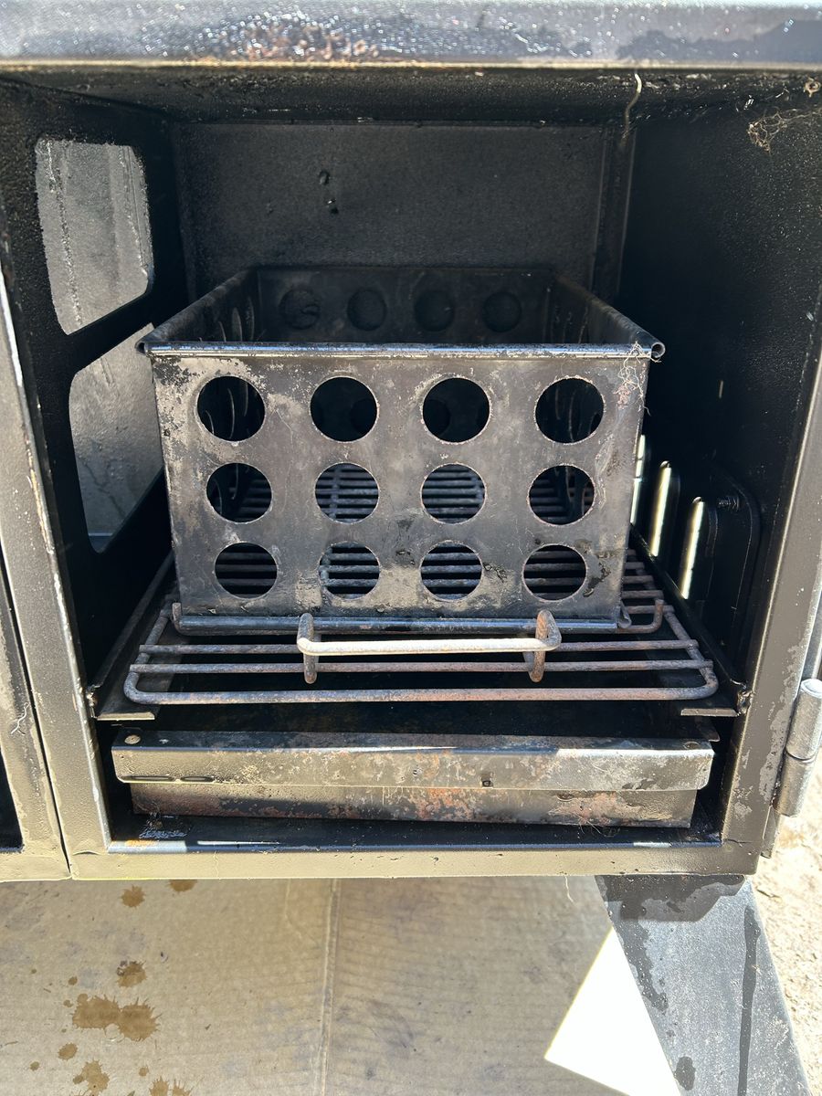 Main image 7