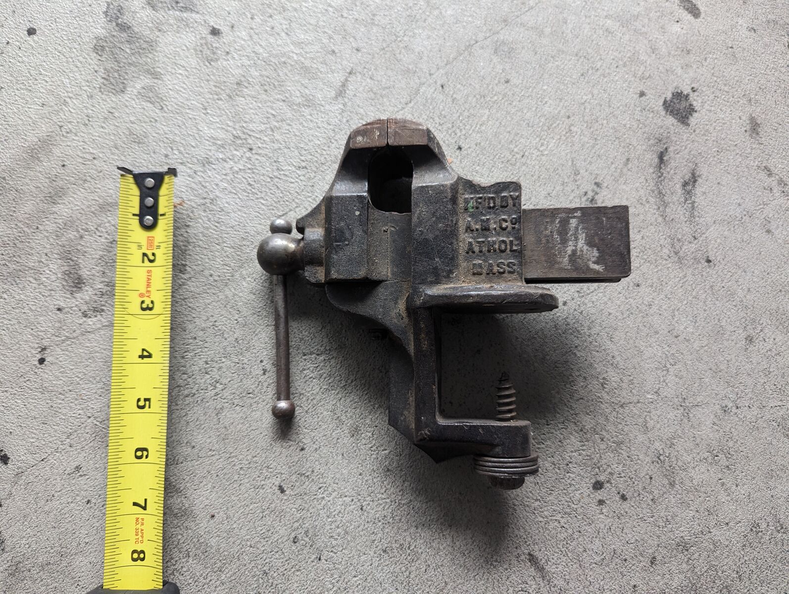 Small Bench Vise