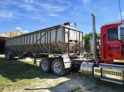 2016 Trinity Belt Trailer 42'