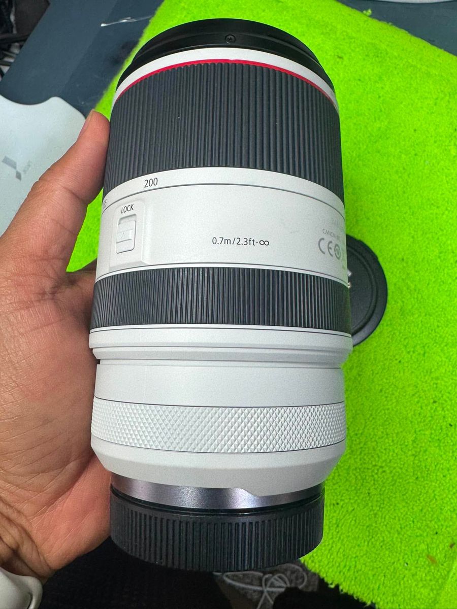 Rf70-200 2.8 2200$, r6ii 1800$
