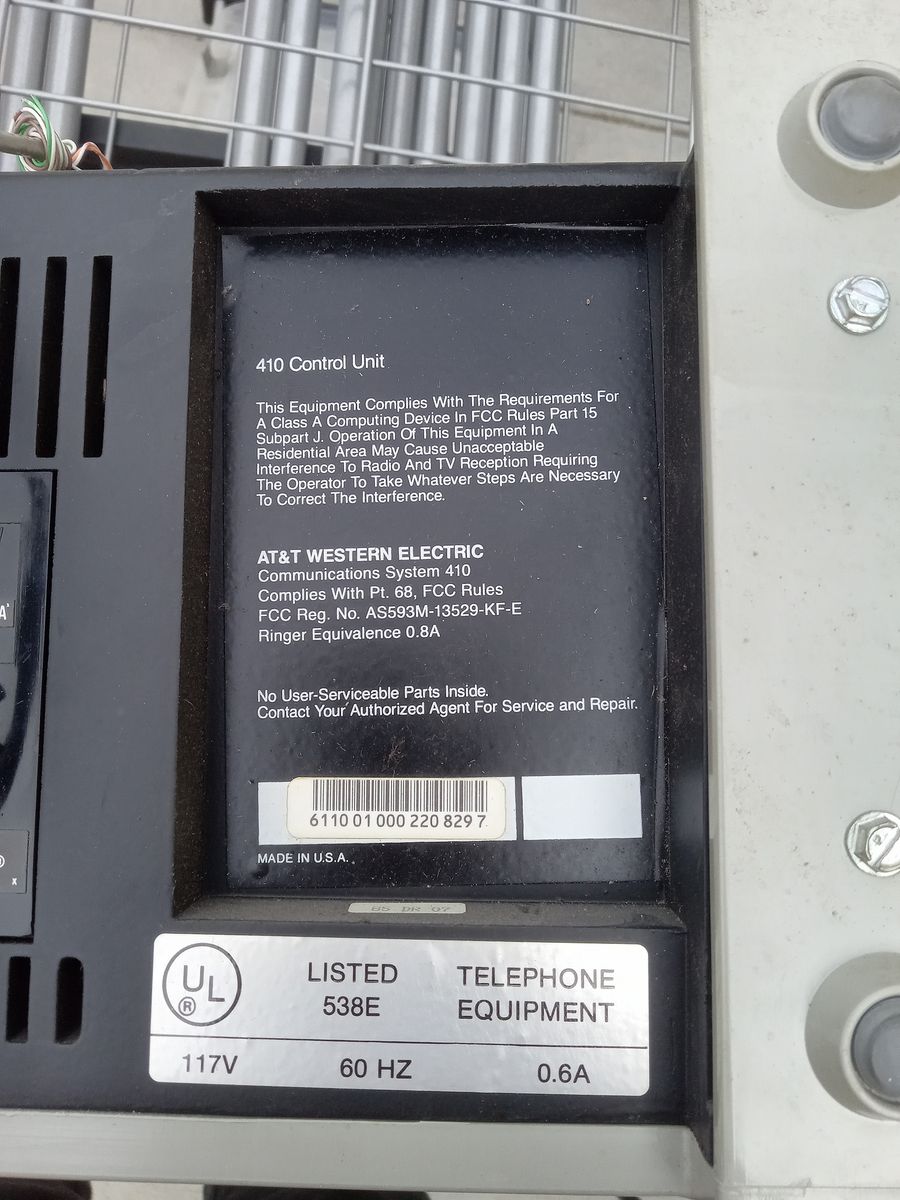 At & T Merlin 410 Control Unit, very good working condition.