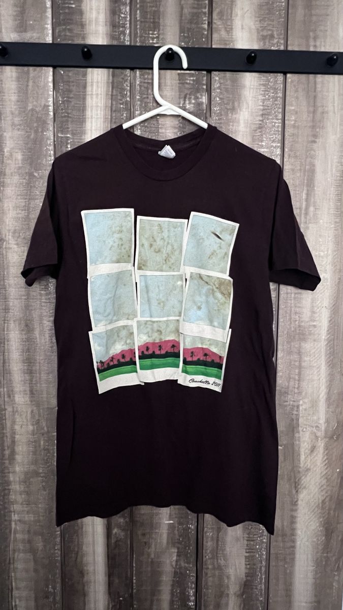 Vintage Coachella 2011 Music Festival Graphic T-Shirt Dark Brown, Medium