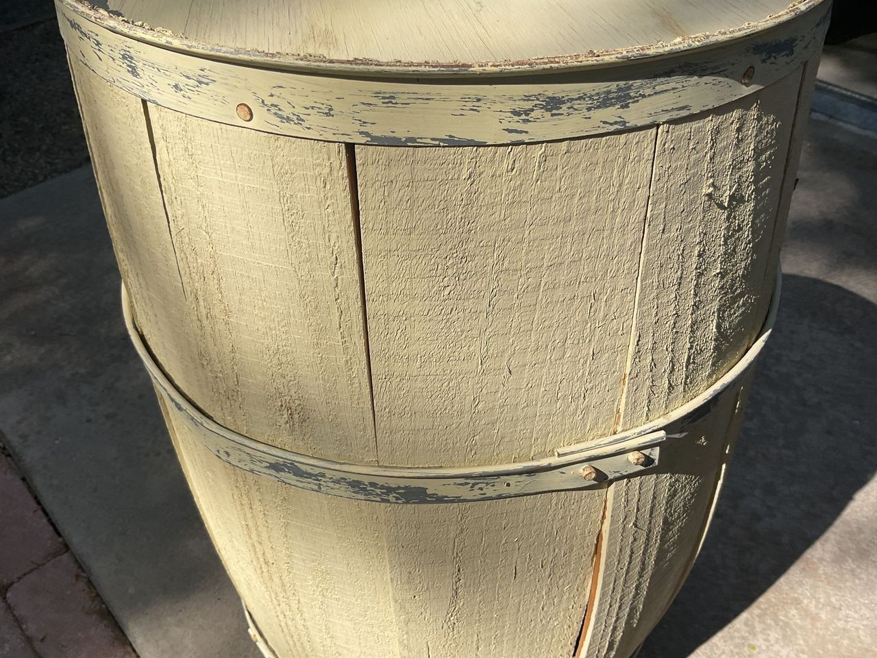 Main image 3