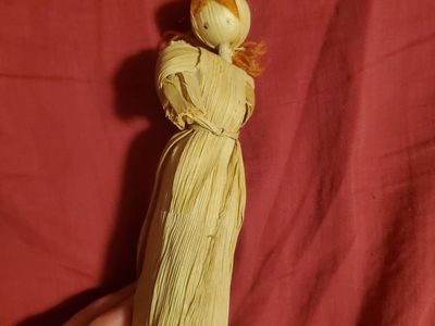 Handmade Corn Husk Doll Folk Art Autumn Harvest Decoration