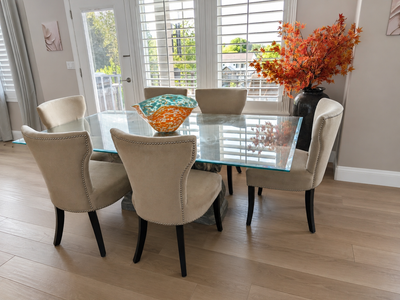 Elegant Glass Dining Table & 6 Chairs – 84" x 48"