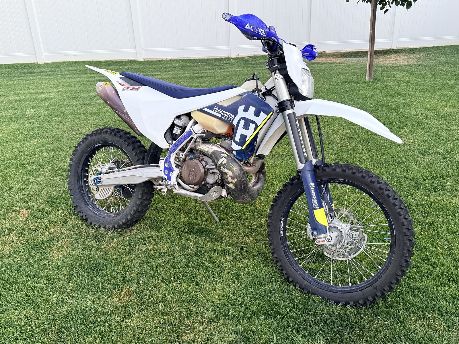 2017 Husqvarna TE 250 two Stroke Dirt Bike 