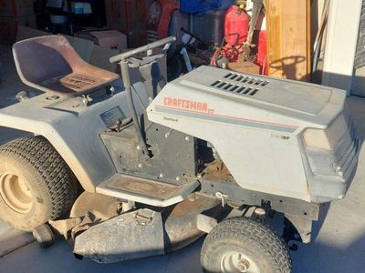 Craftsman Lawn tractor