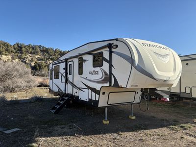 2018 Starcraft 27RLS 5th wheel