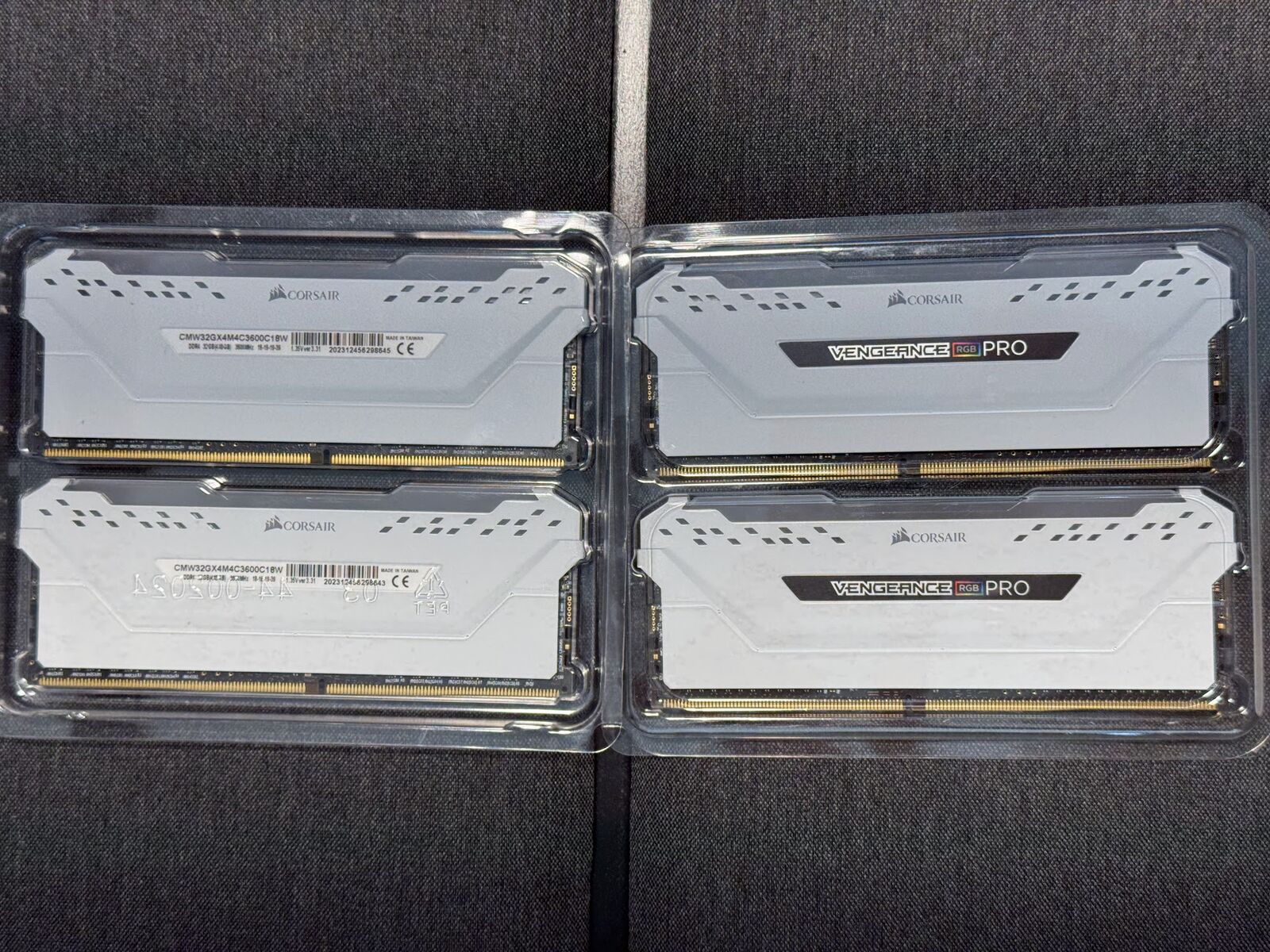 White RGB 32GB (4 x 8GB) DDR4 RAM