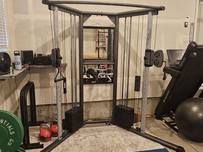 Gold Gym Dual Cable Machine / Functional Trainer
