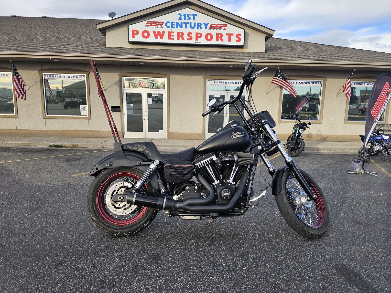 2016 Harley-Davidson Street Bob® Street Bike Motorcycle