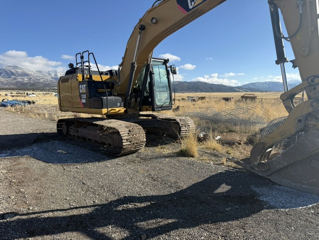 Cat 320E Excavator