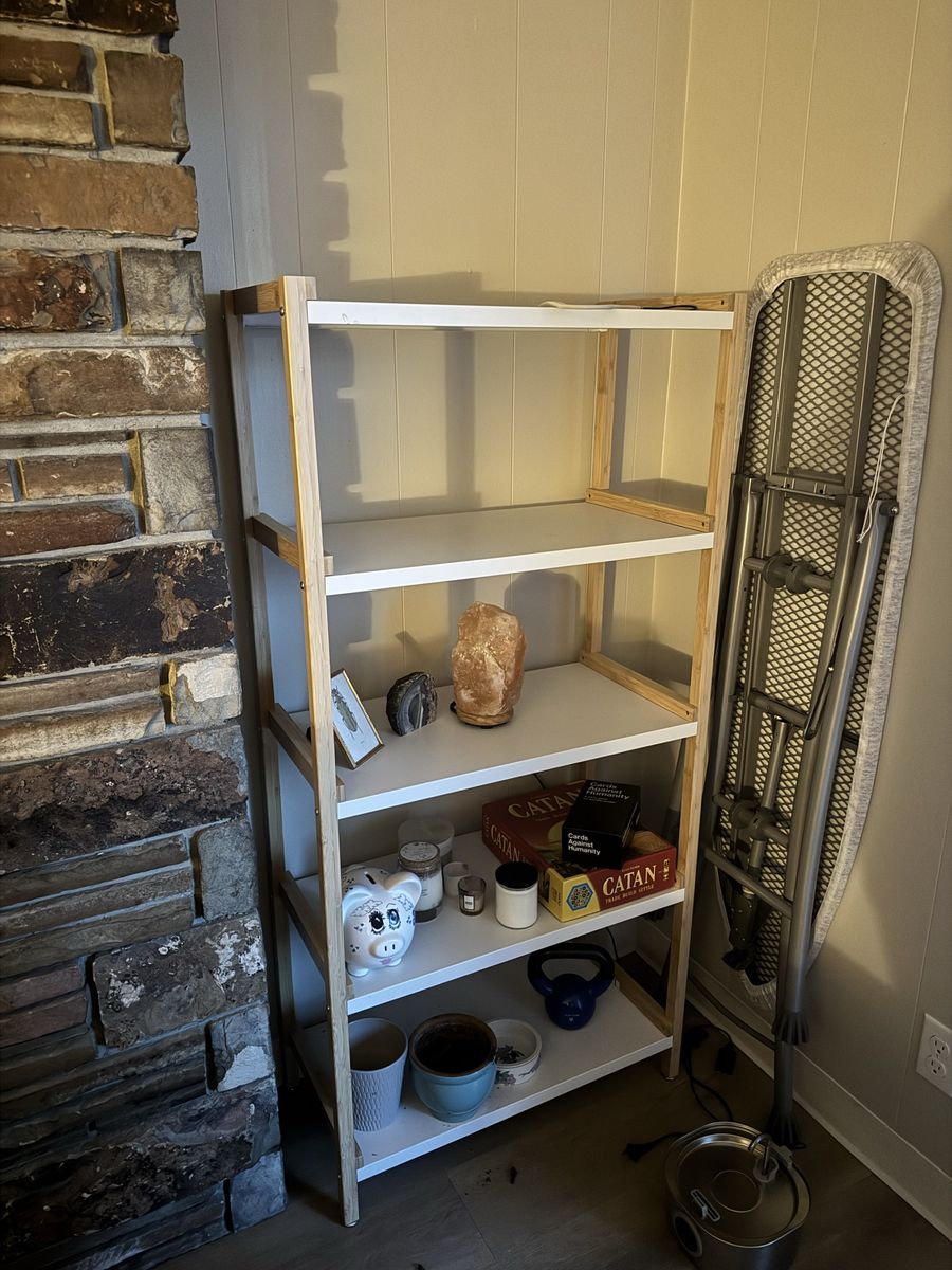 Main image 2