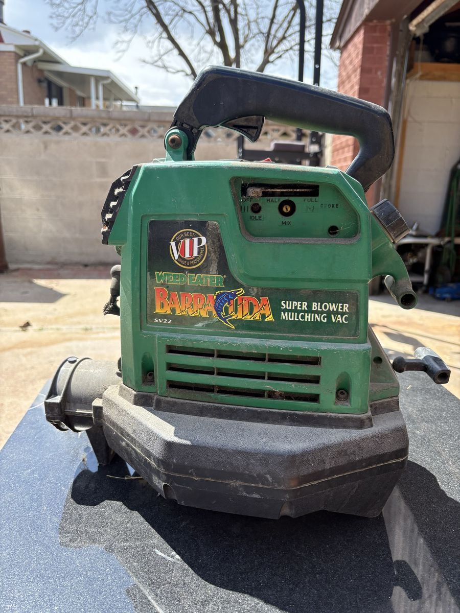 Weed Eater Barracuda SV22 Super Blower Mulching Va