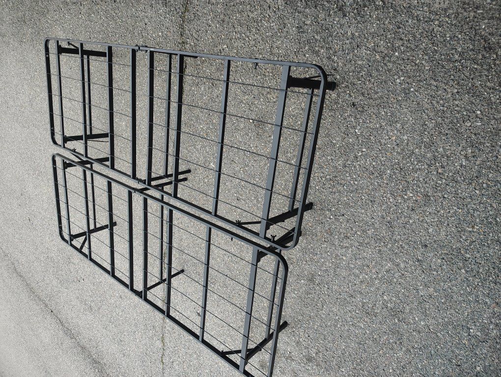 METAL BED FRAME FULL SIZE