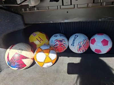 scoocer balls