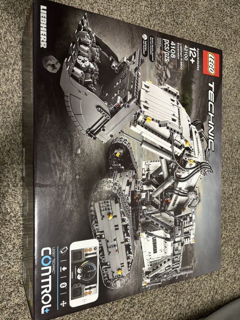 Lego 42100 Liebherr R 9800 Brand New Factory Box