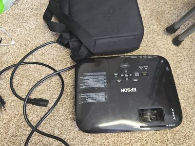 Epson EX51 Projector