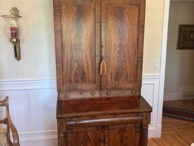 BEAUTIFUL AMERICAN EMPIRE MAHOGANY FLAME SECRETARY/BOOKCASE