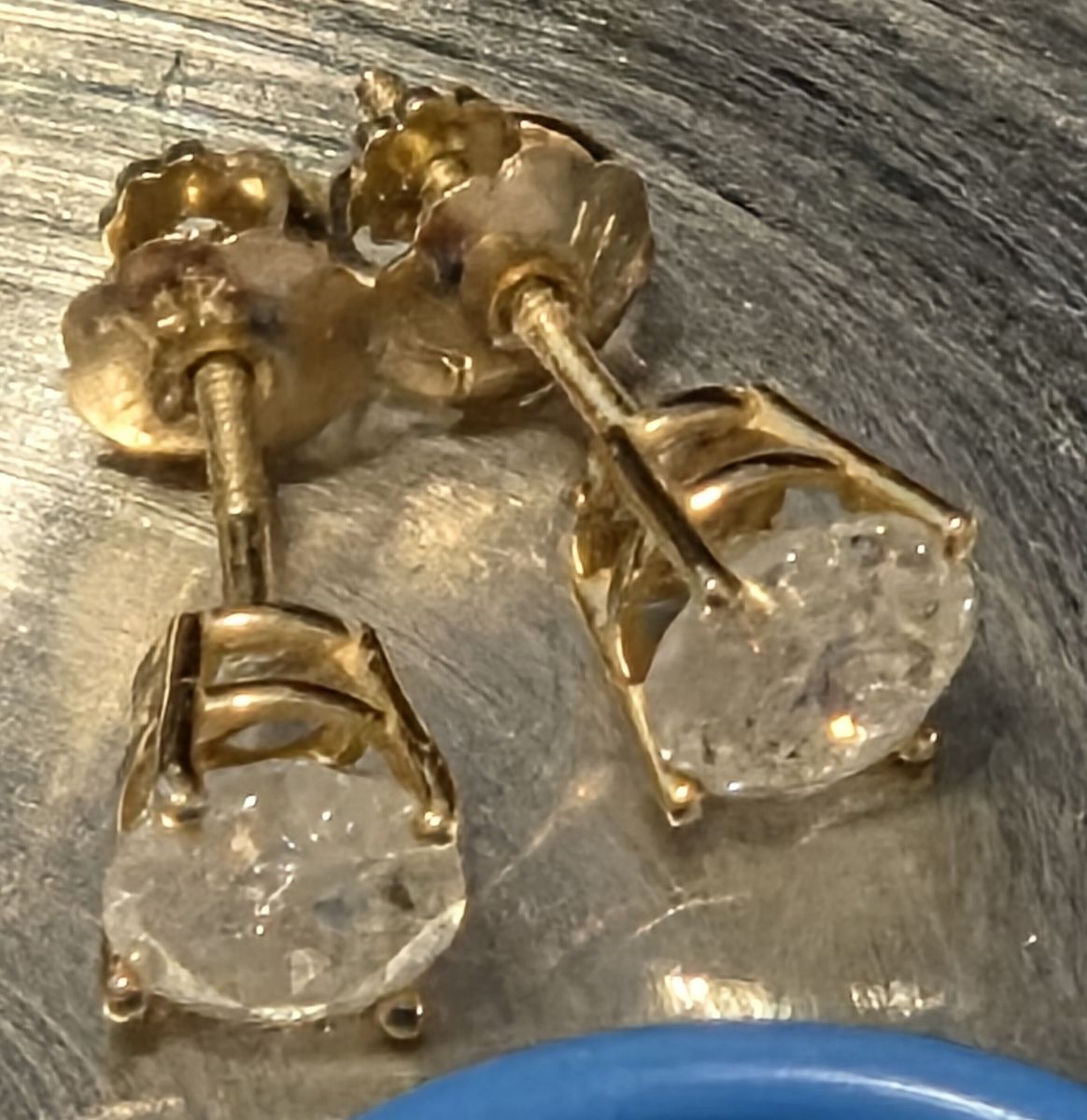 Vintage 14K Yellow Gold Natural Diamond Stud Earrings (~1.1 TCW)