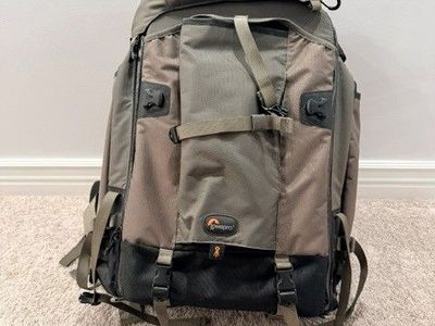 Protekker 400 aw (camera) backpack – USED