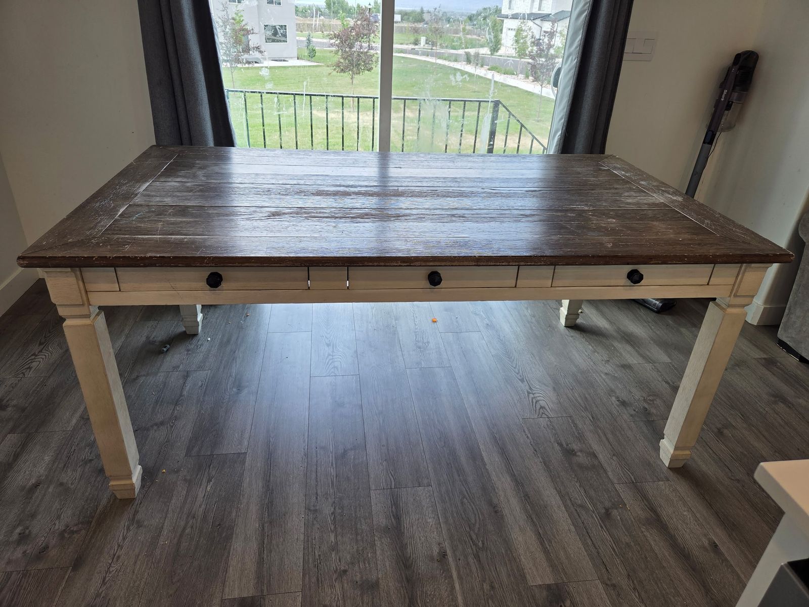 Kitchen Table And Chairs