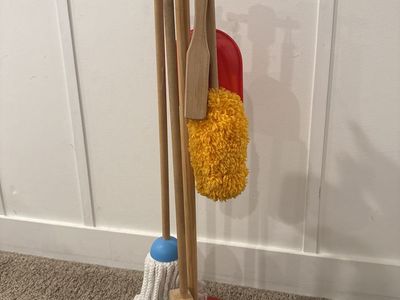 Melissa and Doug Kids Cleaning Set