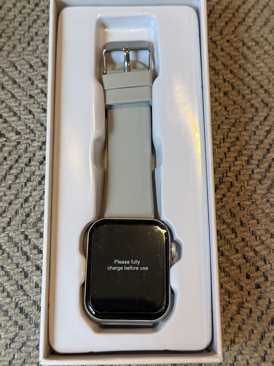 Brand New Bluetooth Smart Watch - Fitness Tracker & Calling  $20