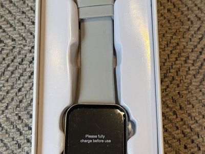 Brand New Bluetooth Smart Watch - Fitness Tracker & Calling $20