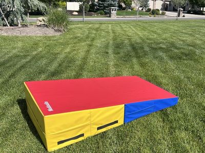 Matladin Folding Cheese Incline Mat - Multicolor Gymnastics & Tumbling Mat