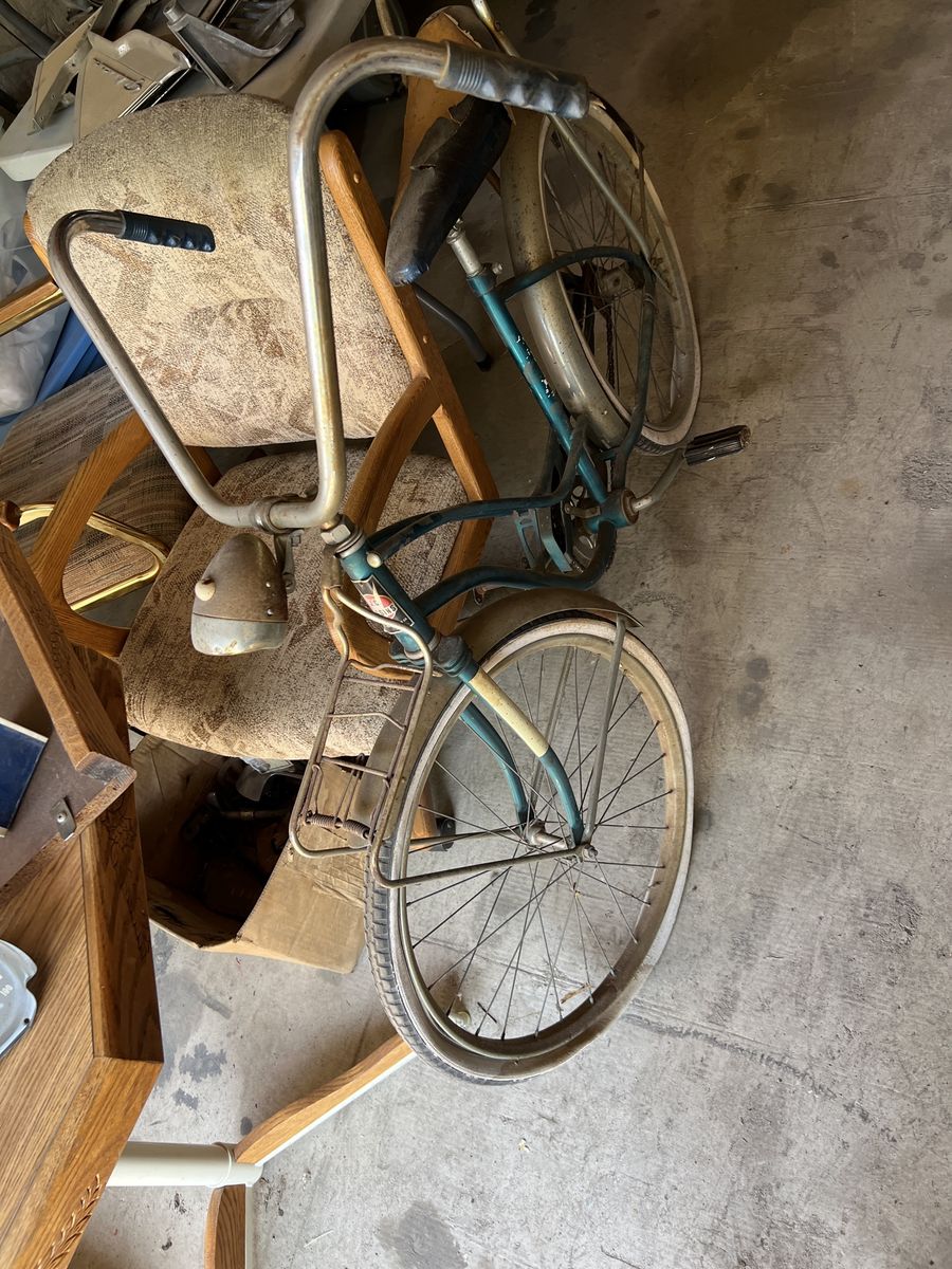 Vintage Blue Cruiser Bicycle with Front Headlight & Rack - Restoration Project