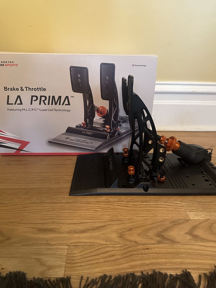 Asetek La Prima sim racing pedals