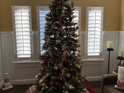 Balsam Hill 9’ Christmas Tree - Pre-Lit Artificial Tree, Green