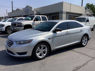 2016 Ford Taurus SE