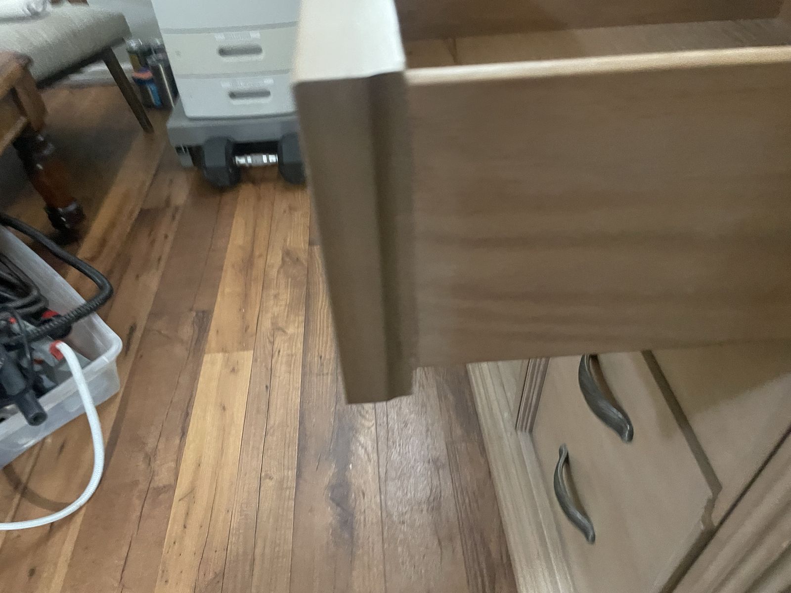 Main image 10