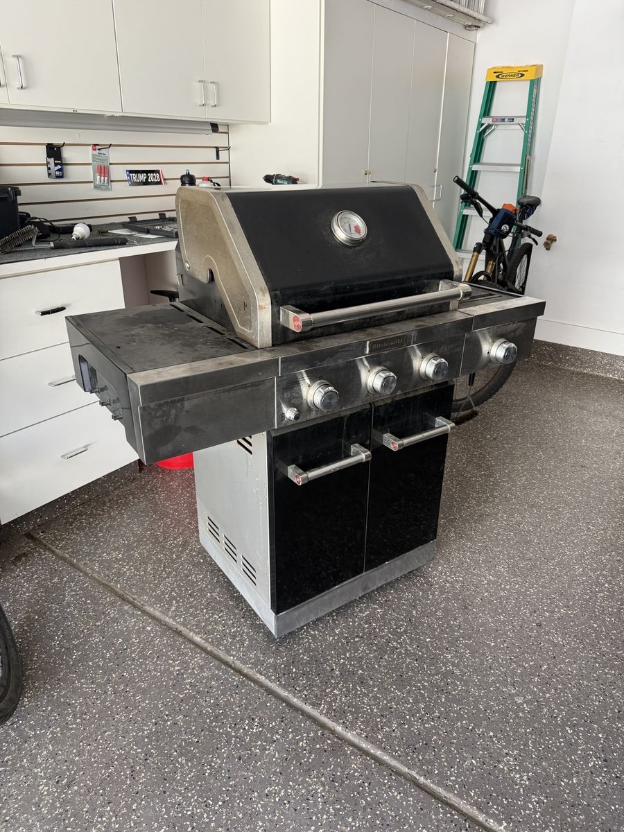 KitchenAid Natural Gas Grill - 3 Burner with Side Burner