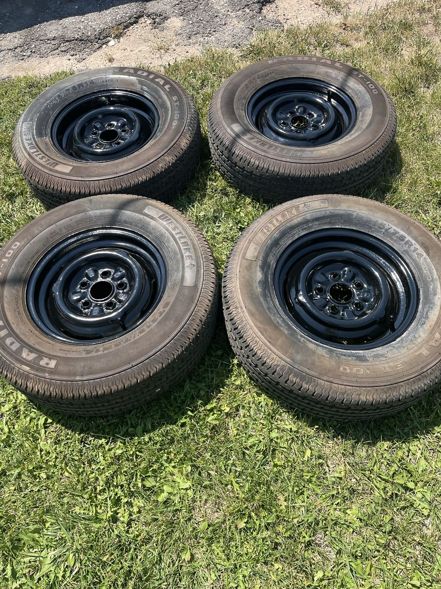 5x4.50 wheels 215/75/14 tires