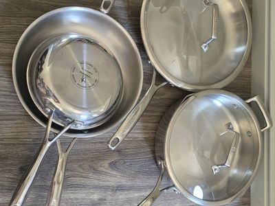 Henckels Stainless Steel Cookware Set Pots and Pans with Lids (6 items)