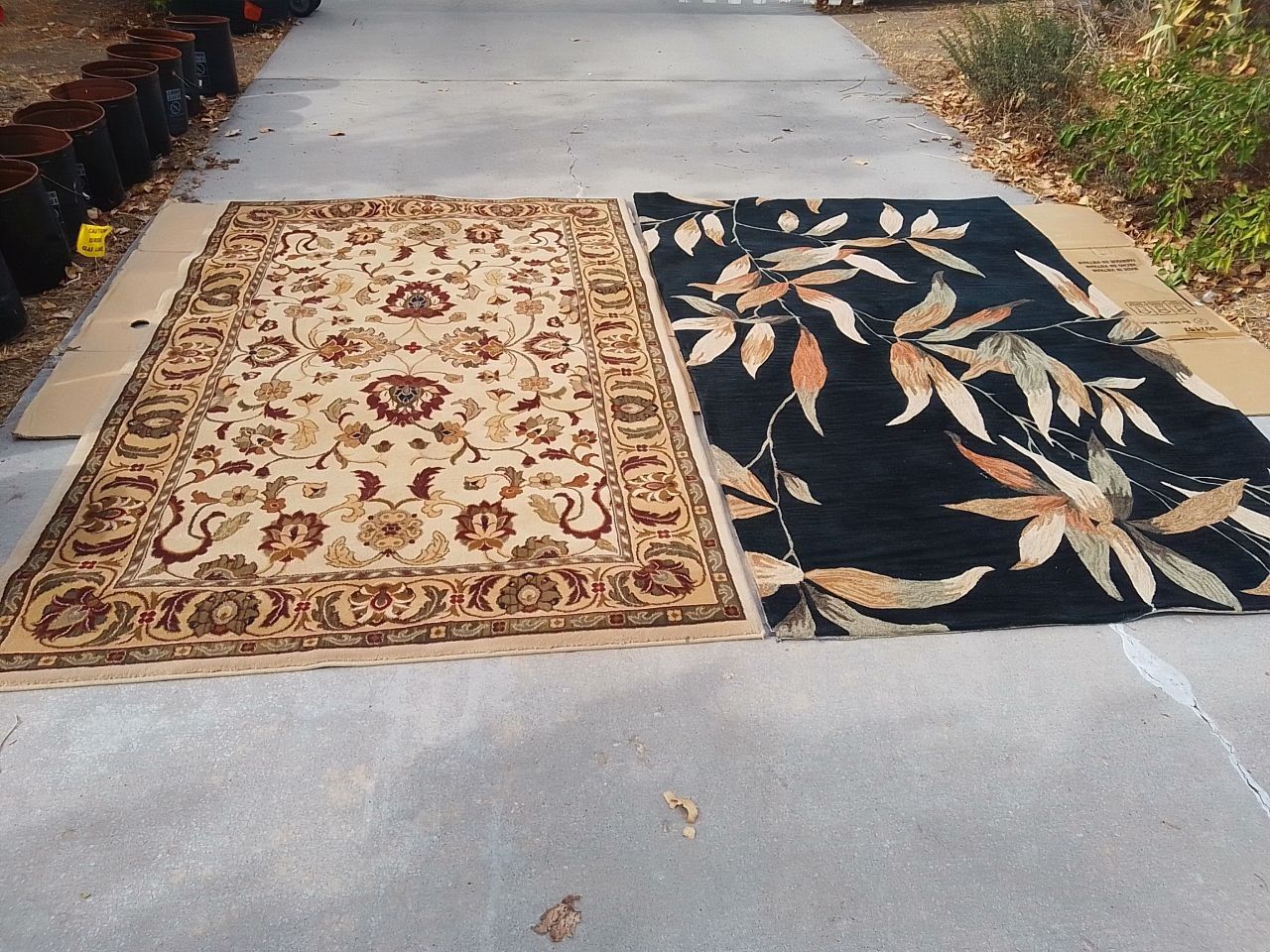 2 rugs/carpets $22 to $40 each or $50 for both. Brown Floral Rug 5x7 100% durable olefin fibers