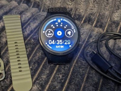 Samsung Galaxy Watch 7 44mm Smartwatch with Extra Band & Charger