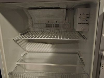Kenmore Mini Fridge with freezer