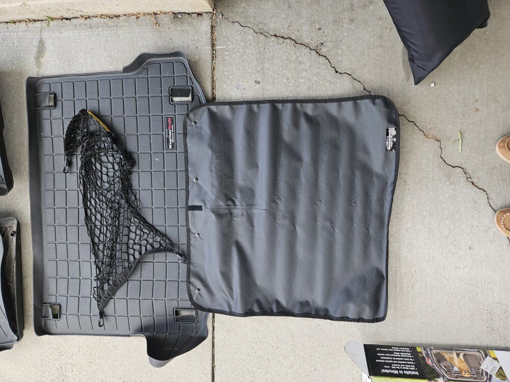 KONA 2018-2020 WeatherTech hatch/trunk mat cover