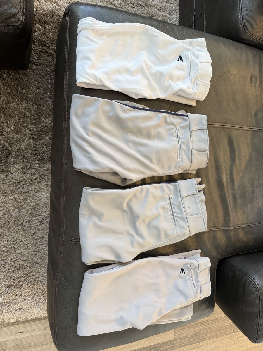 Boys Youth Medium Baseball Bundle