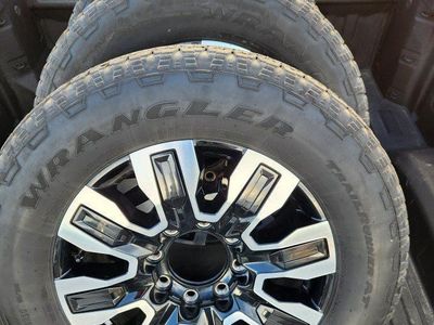Denali Ultimate wheels and tires 275/65r20