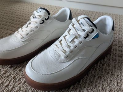 Vessi Courtside Classic Waterproof Shoe, size 8