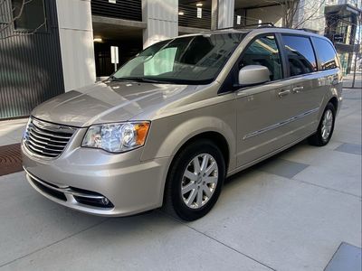 2015 CHRYSLER TOWN AND COUNTRY Touring